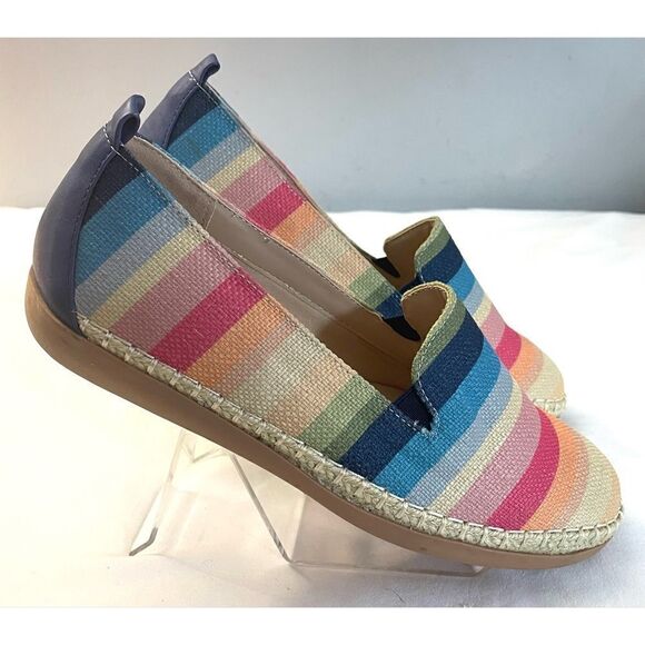 Beacon Fashion Multicolored Canvas Loafers Women’s Shoes Size 7 Medium New - Picture 4 of 12